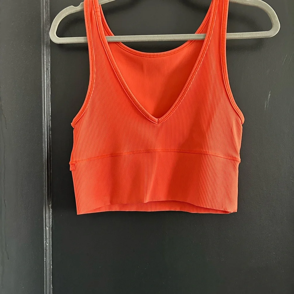 lululemon Power Pivot Ribbed Tank - Picture 2 of 4